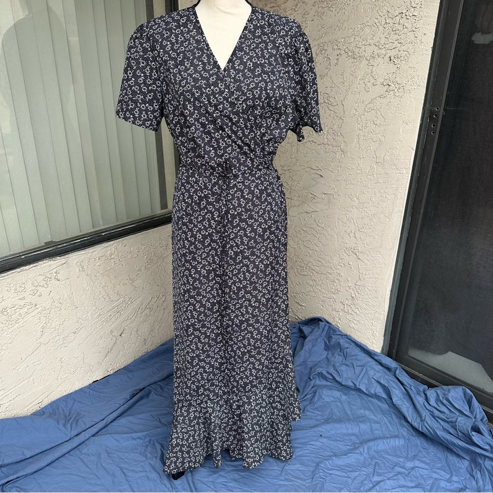 Pretty Garden XL Wrap Dress B & W & Subtle Purple in the Flowers- NWOT